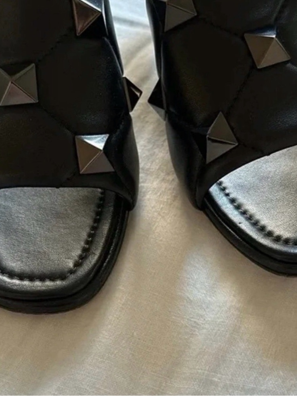 Valentino Garavani Black Quilted Stud Slide sandal/Mules - Picture 6 of 11